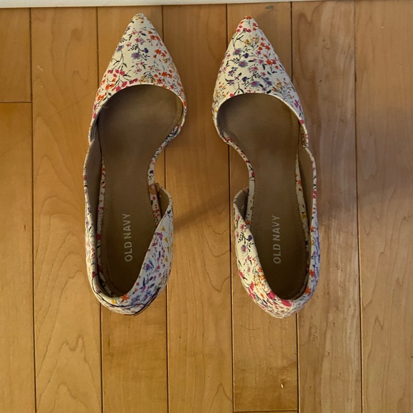 Heels - Picture 7 of 7